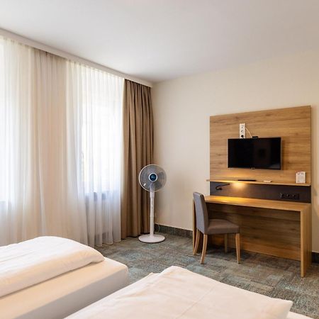 פולדה Hotel Lenz מראה חיצוני תמונה