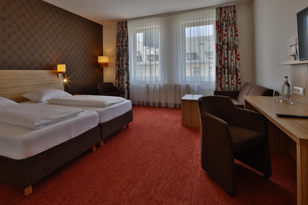 פולדה Hotel Lenz מראה חיצוני תמונה