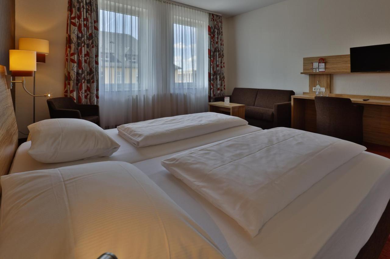 פולדה Hotel Lenz מראה חיצוני תמונה