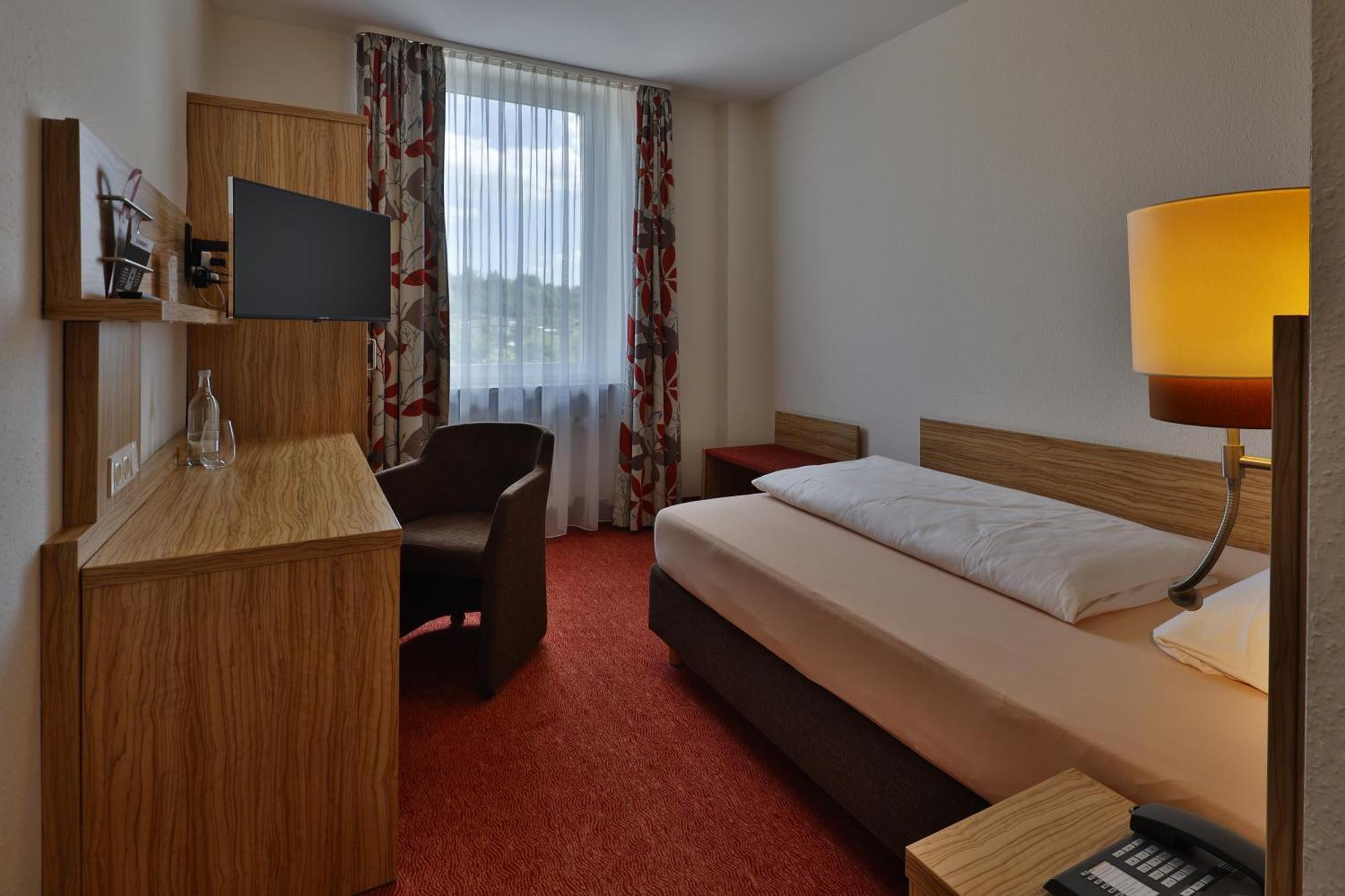 פולדה Hotel Lenz מראה חיצוני תמונה