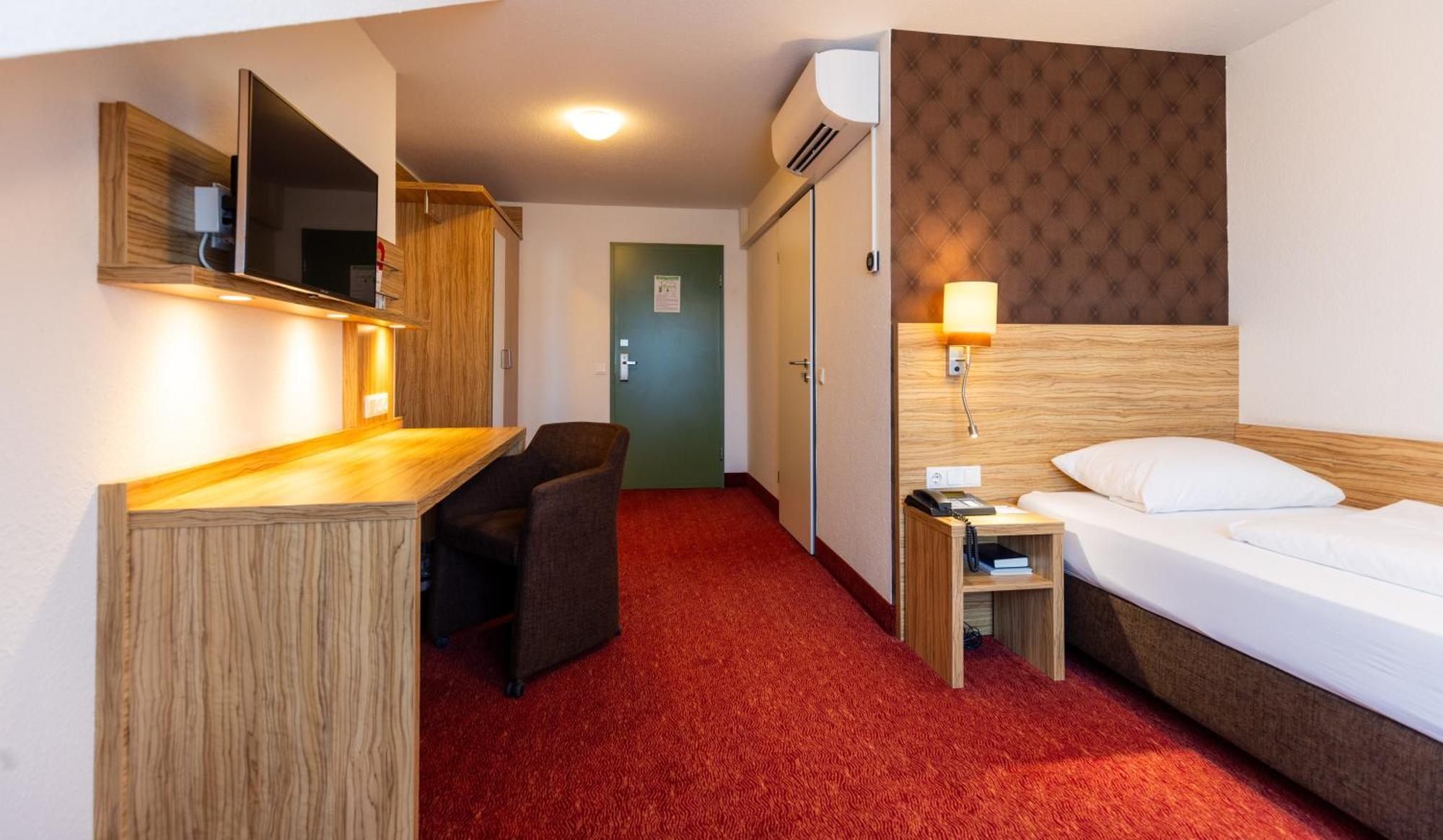 פולדה Hotel Lenz מראה חיצוני תמונה
